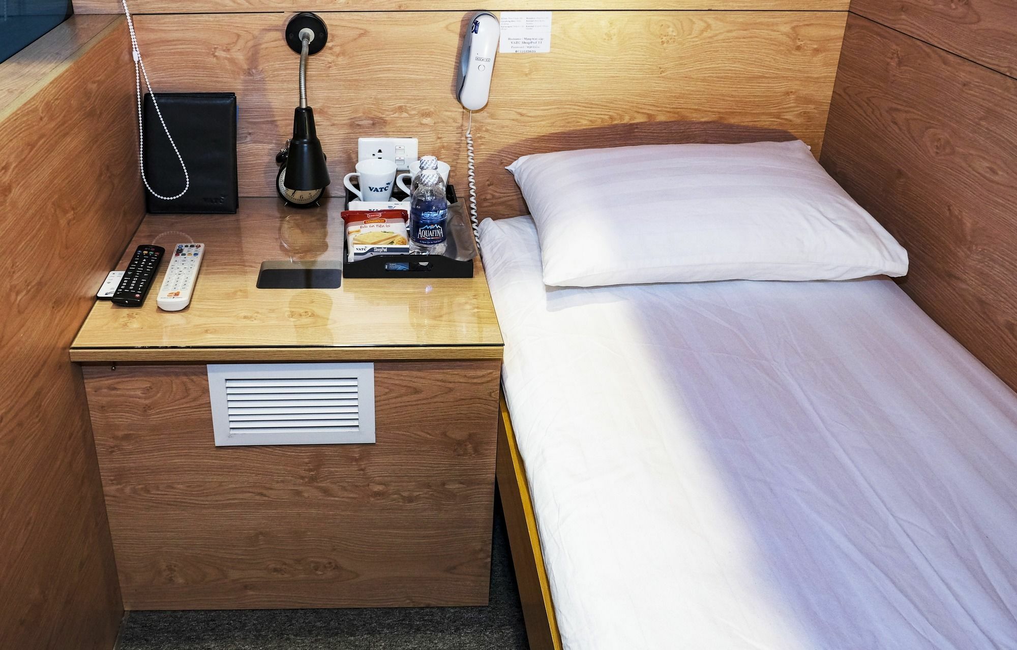 Vatc Sleep Pod Terminal 1 Hotel Noi Bai Bagian luar foto
